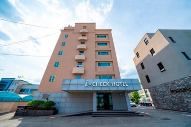 I-Check Hyunjin Hotel دونغ هاي المظهر الخارجي الصورة