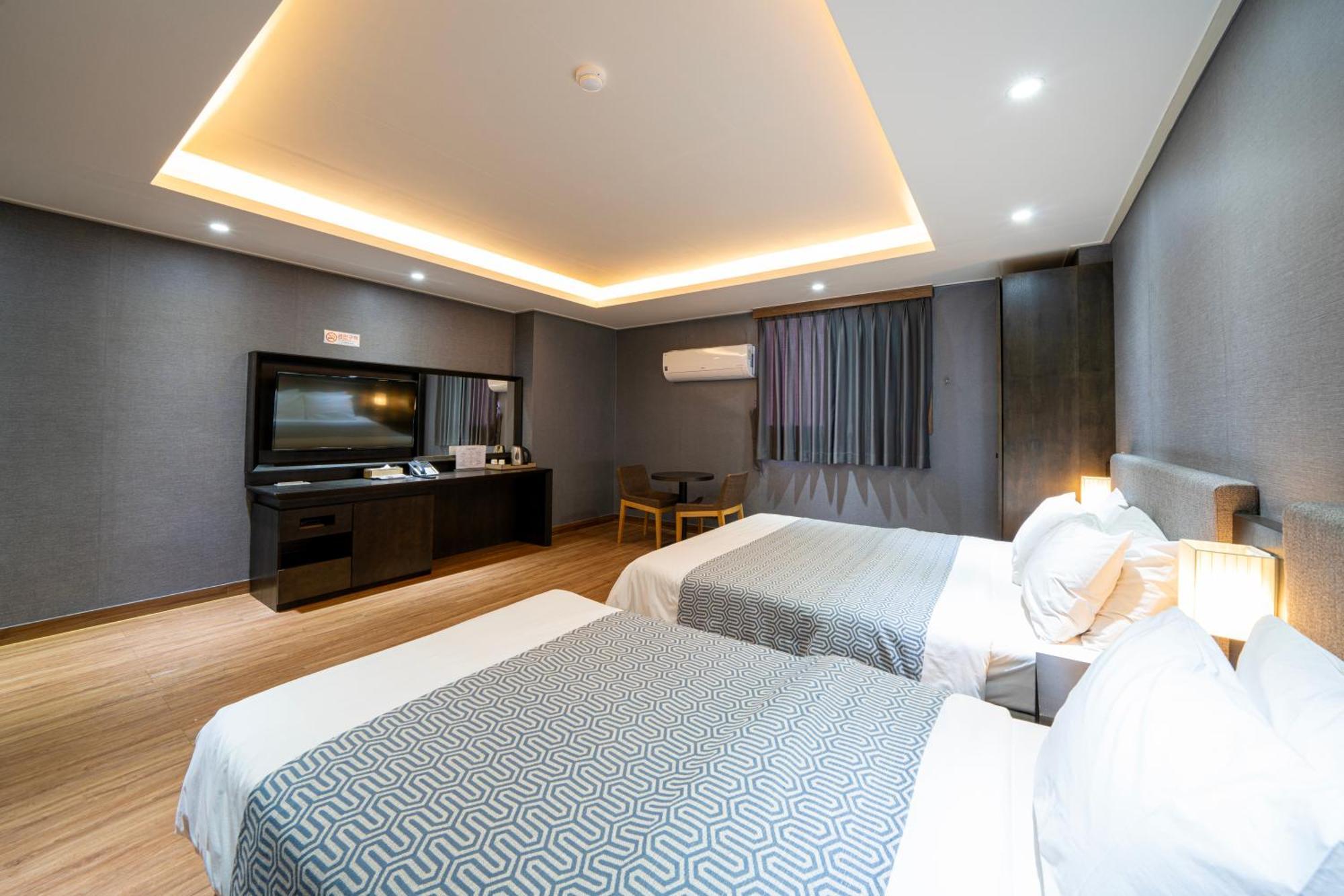 I-Check Hyunjin Hotel دونغ هاي المظهر الخارجي الصورة