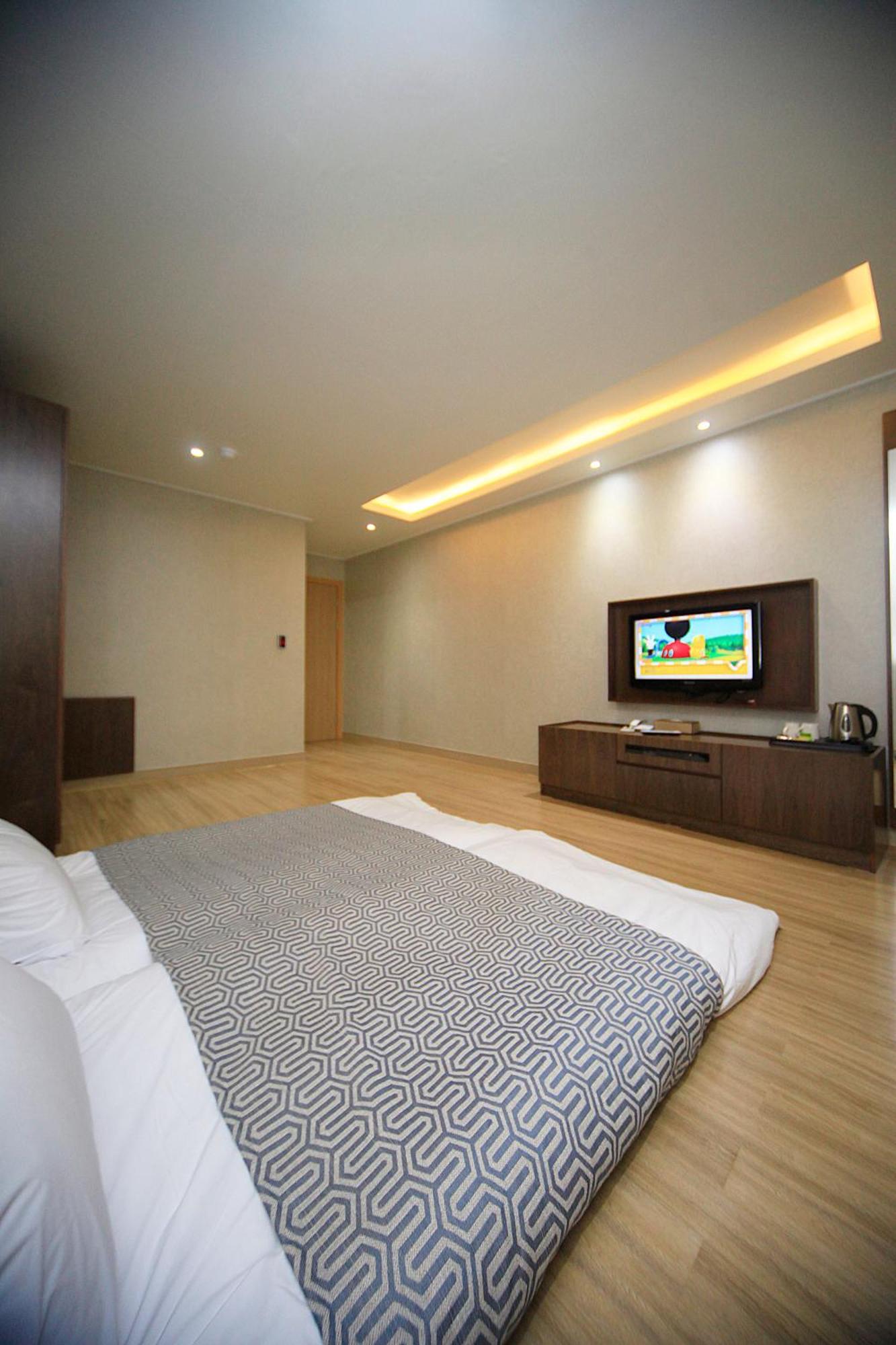 I-Check Hyunjin Hotel دونغ هاي المظهر الخارجي الصورة